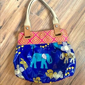 Fossil elephant bag keyper